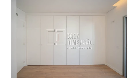 Apartamento T3 para Venda em Carnaxide e Queijas