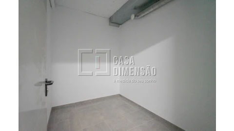 Apartamento T3 para Venda em Carnaxide e Queijas