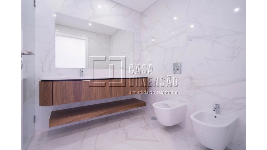 Apartamento T3 para Venda em Carnaxide e Queijas Foto 33