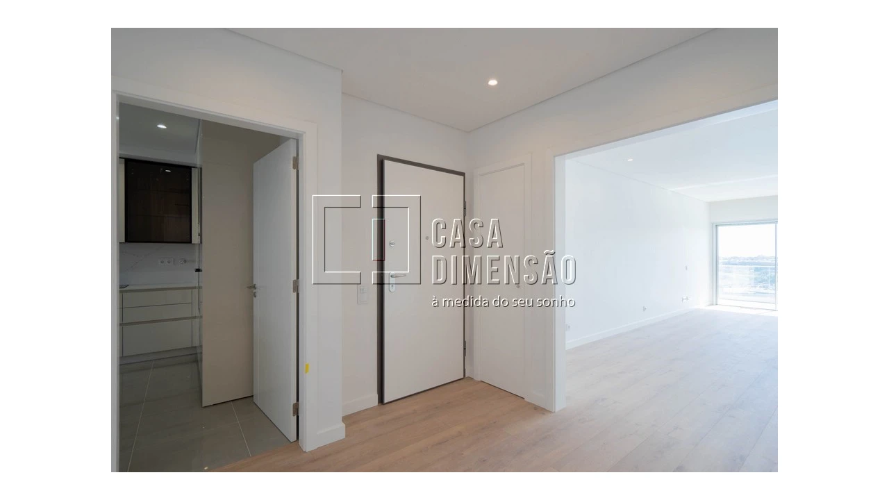 Apartamento T3 para Venda em Carnaxide e Queijas Foto 3