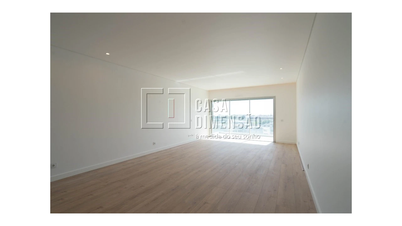 Apartamento T3 para Venda em Carnaxide e Queijas Foto 5