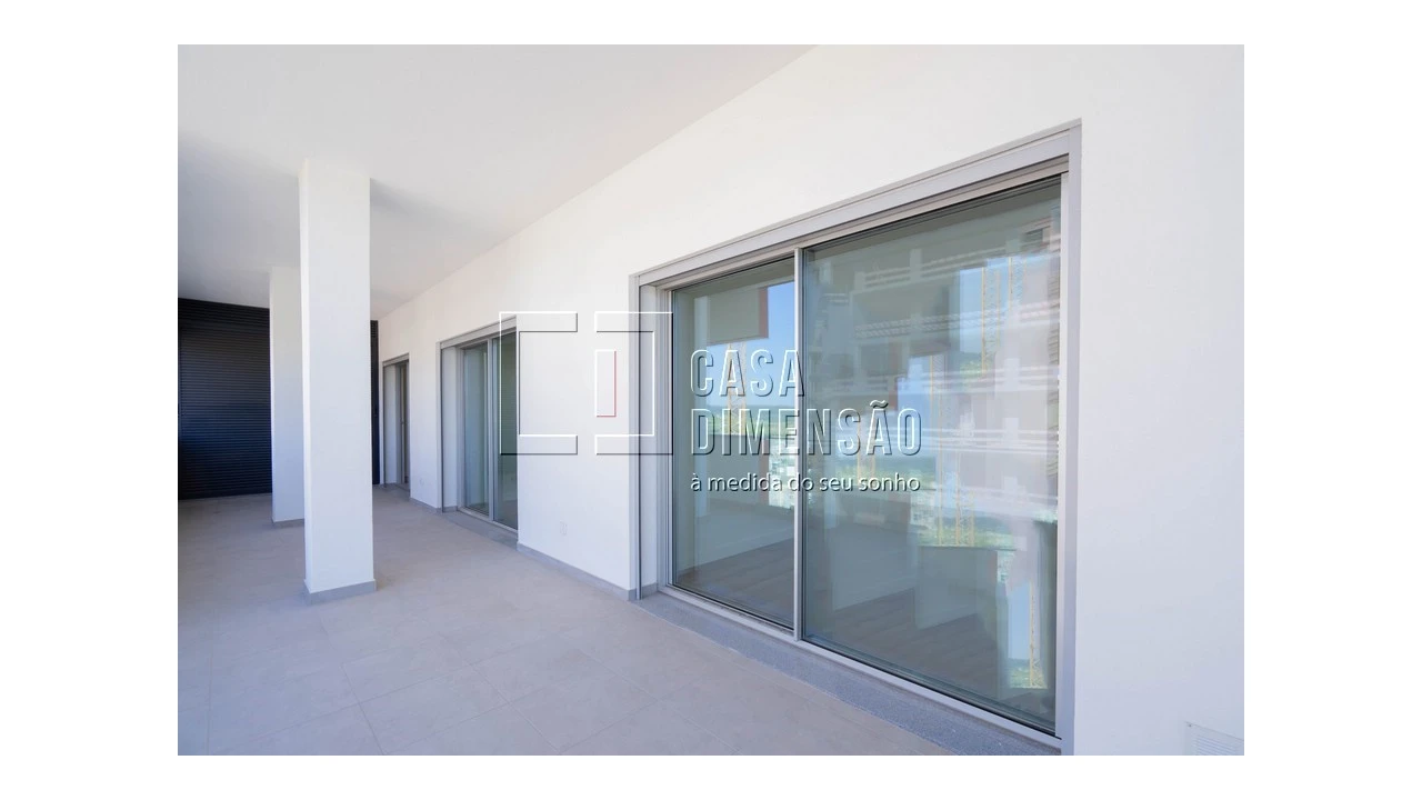 Apartamento T3 para Venda em Carnaxide e Queijas Foto 23