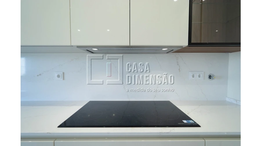 Apartamento T3 para Venda em Carnaxide e Queijas Foto 16