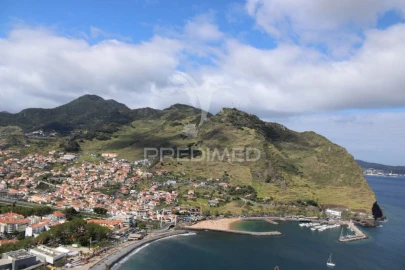 Terreno para Venda em Machico