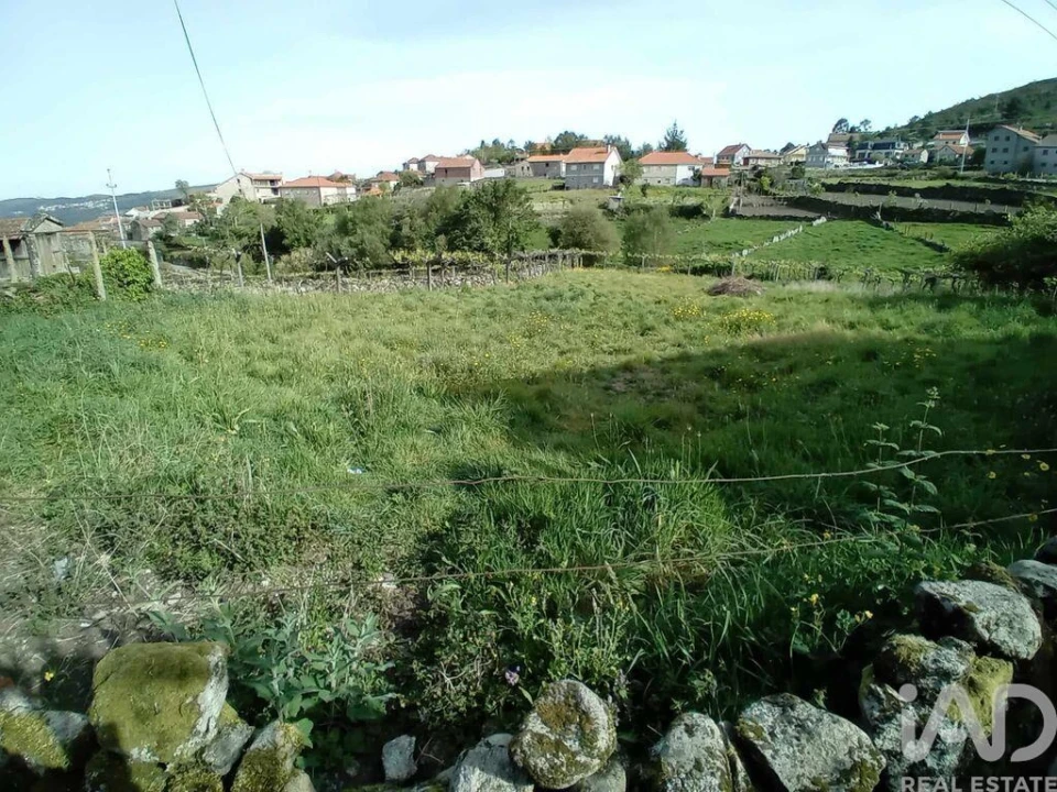 Moradia T2 para Venda em Parada do Monte e Cubalhão Foto 24