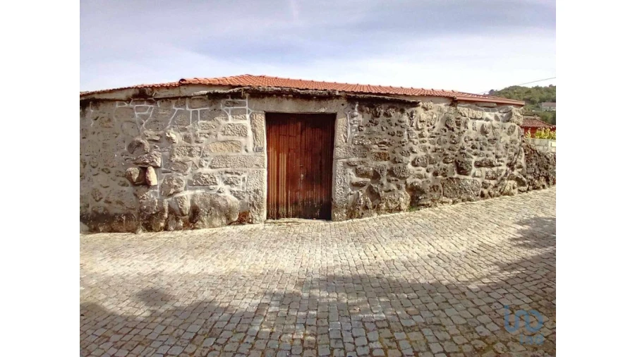 Moradia T2 para Venda em Parada do Monte e Cubalhão Foto 8