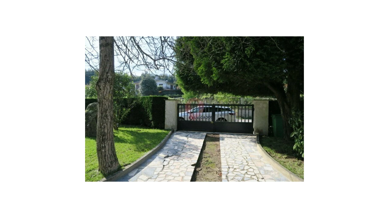 Moradia T4 para Venda em Barbeita Foto 7