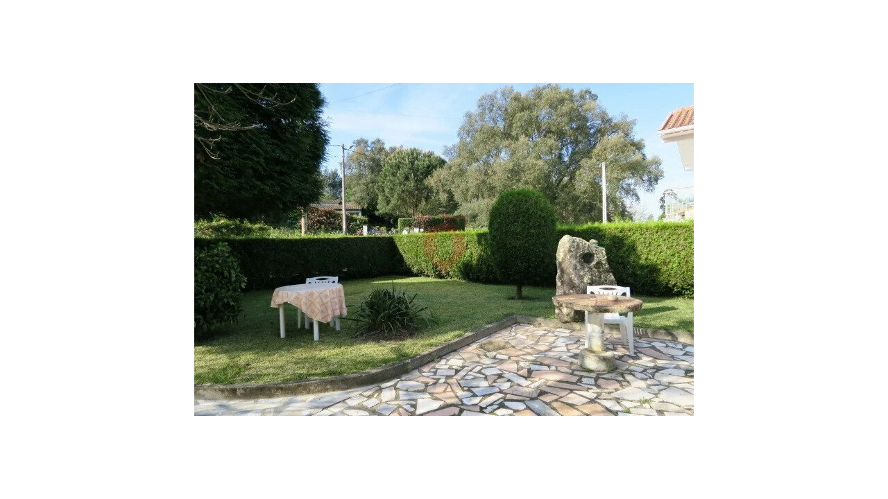 Moradia T4 para Venda em Barbeita Foto 6