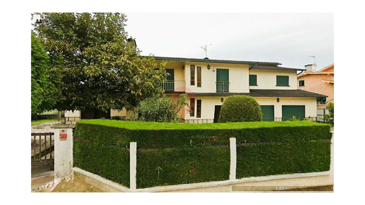 Moradia T4 para Venda em Barbeita Foto 1