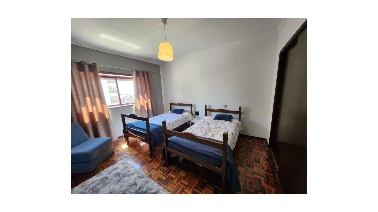 Apartamento T2 para Venda em Monte Redondo e Carreira Foto 16