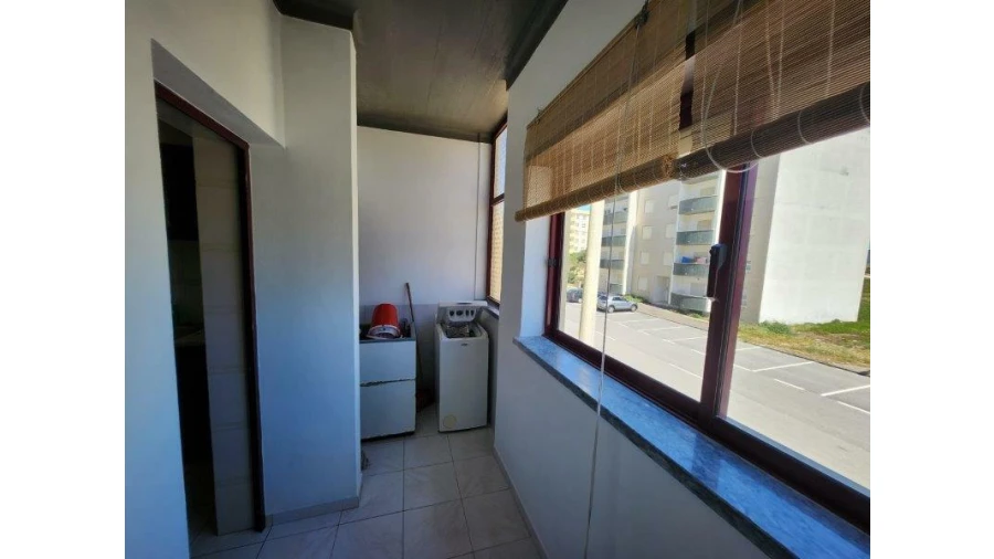 Apartamento T2 para Venda em Monte Redondo e Carreira Foto 9