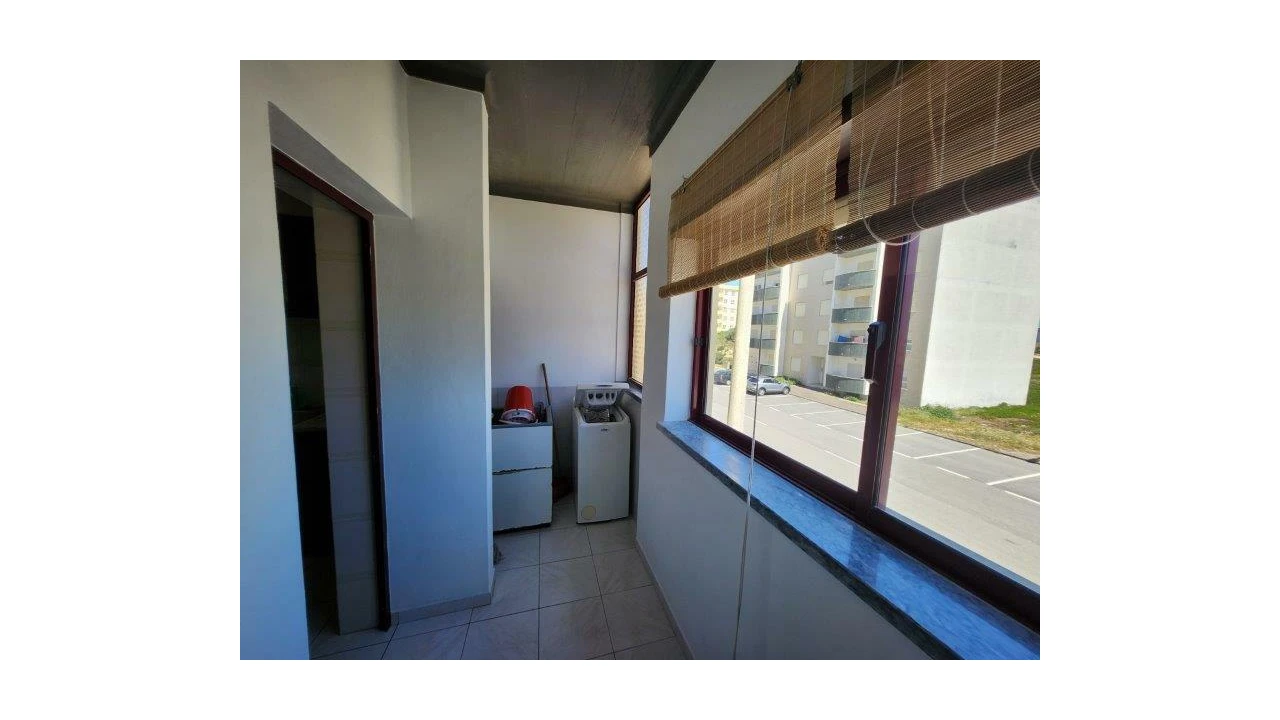 Apartamento T2 para Venda em Monte Redondo e Carreira Foto 9