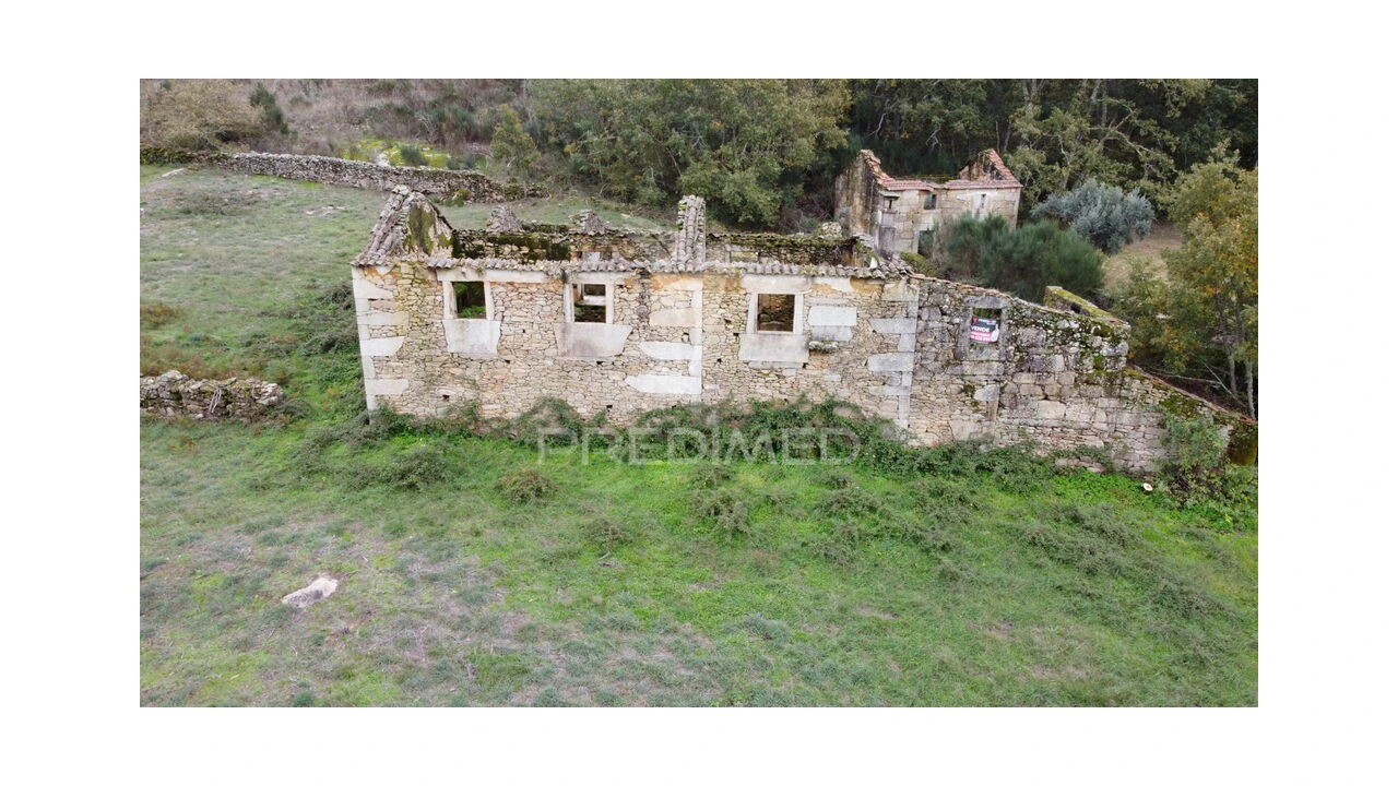 Quinta T4 para Venda em Sobral Pichorro e Fuinhas Foto 4