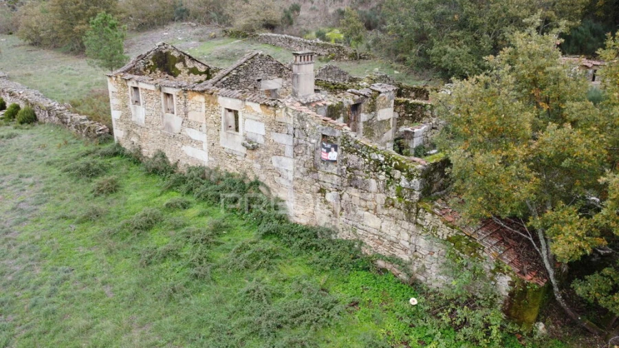 Quinta T4 para Venda em Sobral Pichorro e Fuinhas Foto 2