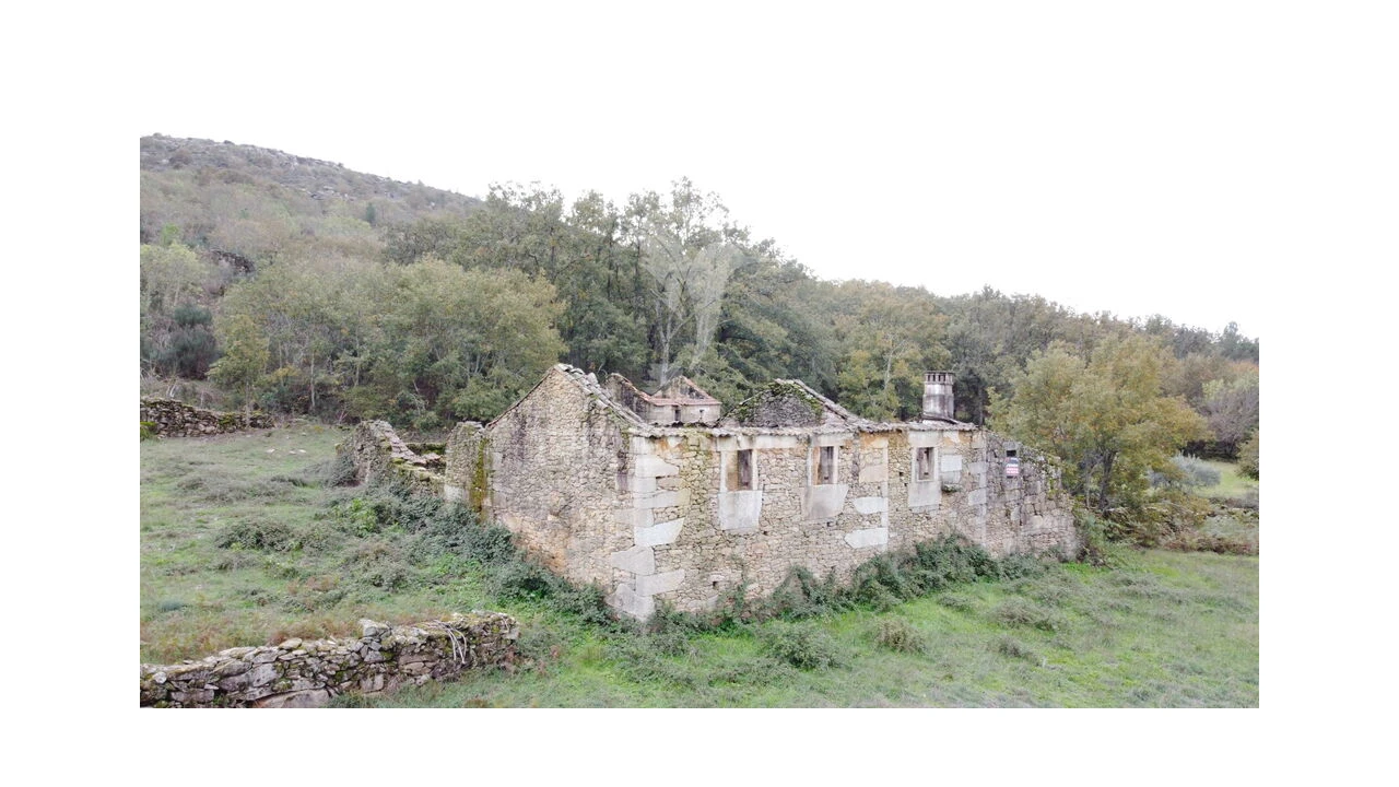 Quinta T4 para Venda em Sobral Pichorro e Fuinhas Foto 3