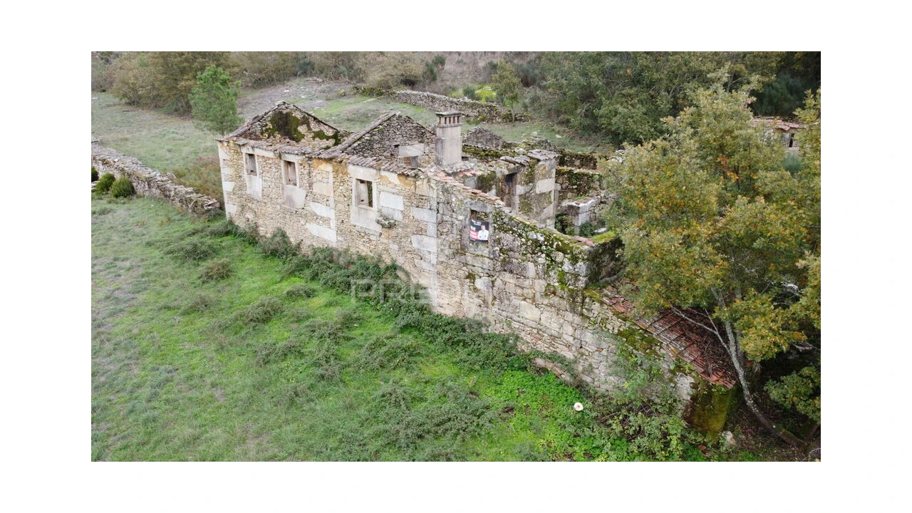 Quinta T4 para Venda em Sobral Pichorro e Fuinhas Foto 2