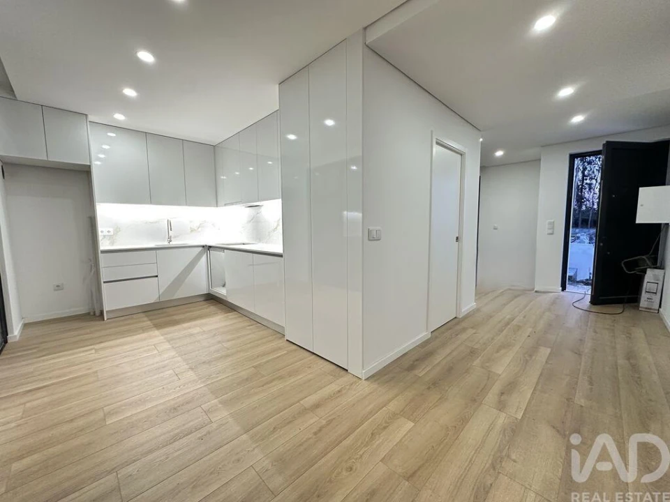 Moradia T2 para Venda em Lijo Foto 21