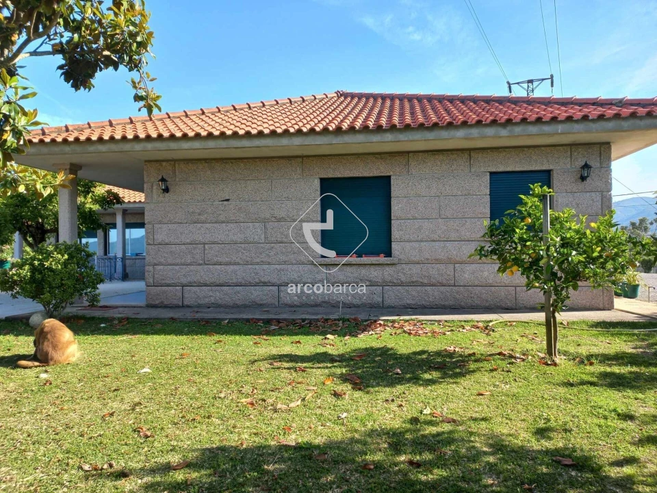 Moradia T4 para Venda em Britelo Foto 22