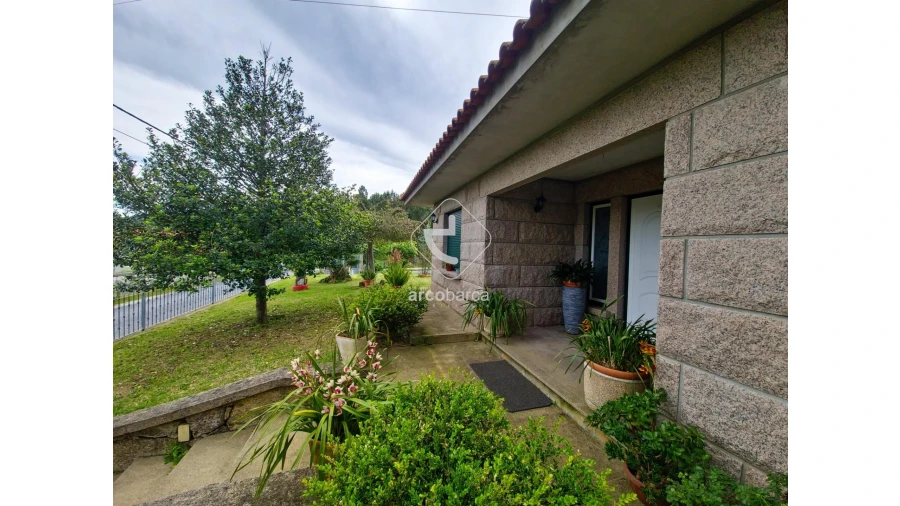 Moradia T4 para Venda em Britelo Foto 20