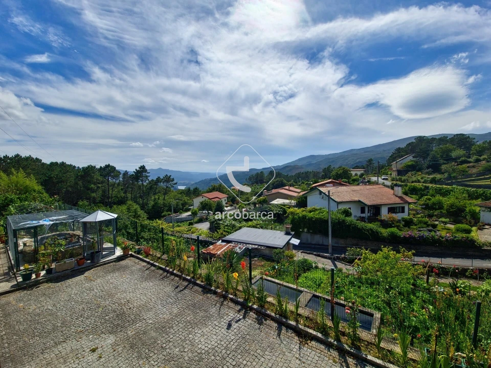 Moradia T4 para Venda em Britelo Foto 29