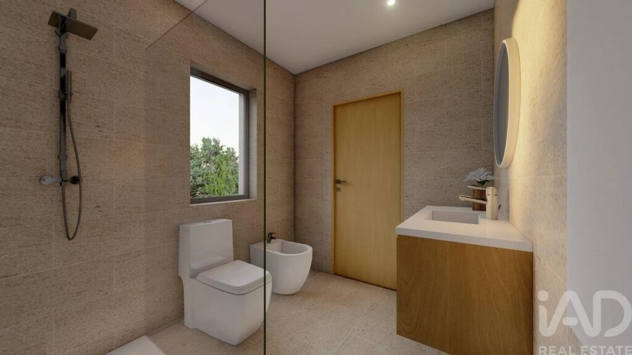 Moradia T2 para Venda em Lijo Foto 17