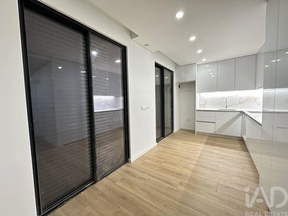 Moradia T2 para Venda em Lijo Foto 18