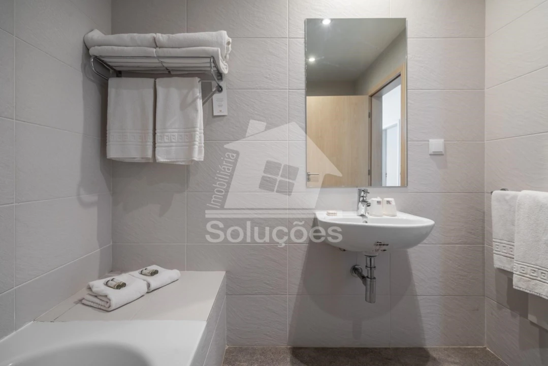 Apartamento T3 para Venda em Mexilhoeira Grande Foto 38
