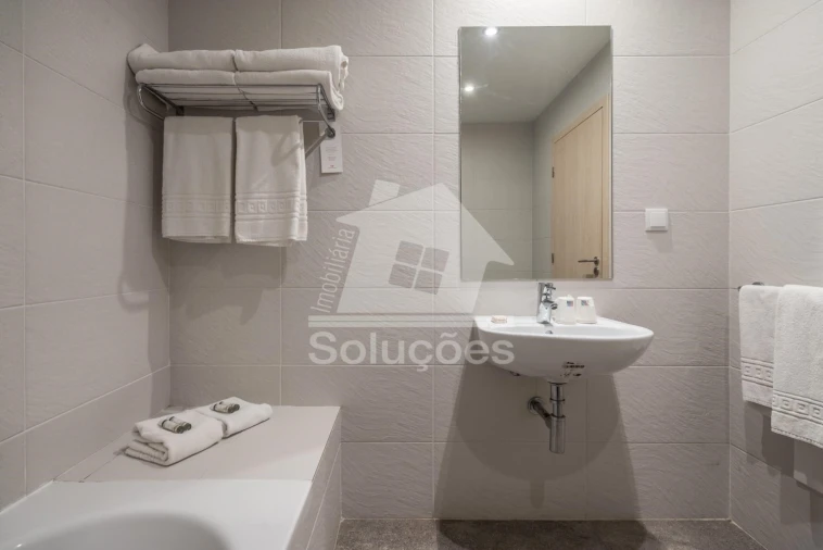 Apartamento T3 para Venda em Mexilhoeira Grande Foto 39