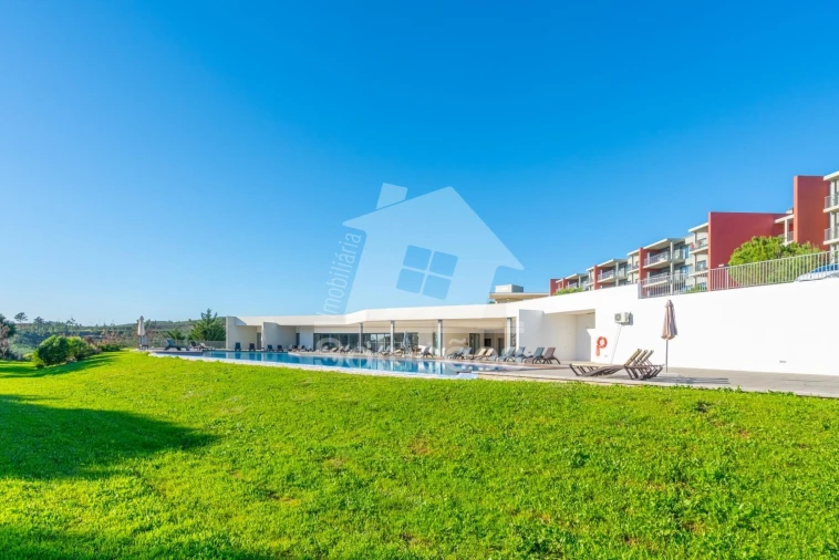 Apartamento T1 para Venda em Mexilhoeira Grande Foto 35