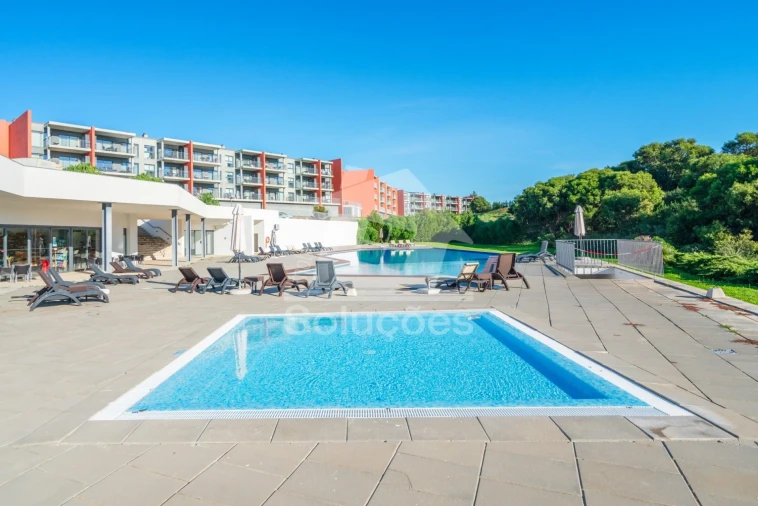 Apartamento T1 para Venda em Mexilhoeira Grande Foto 31