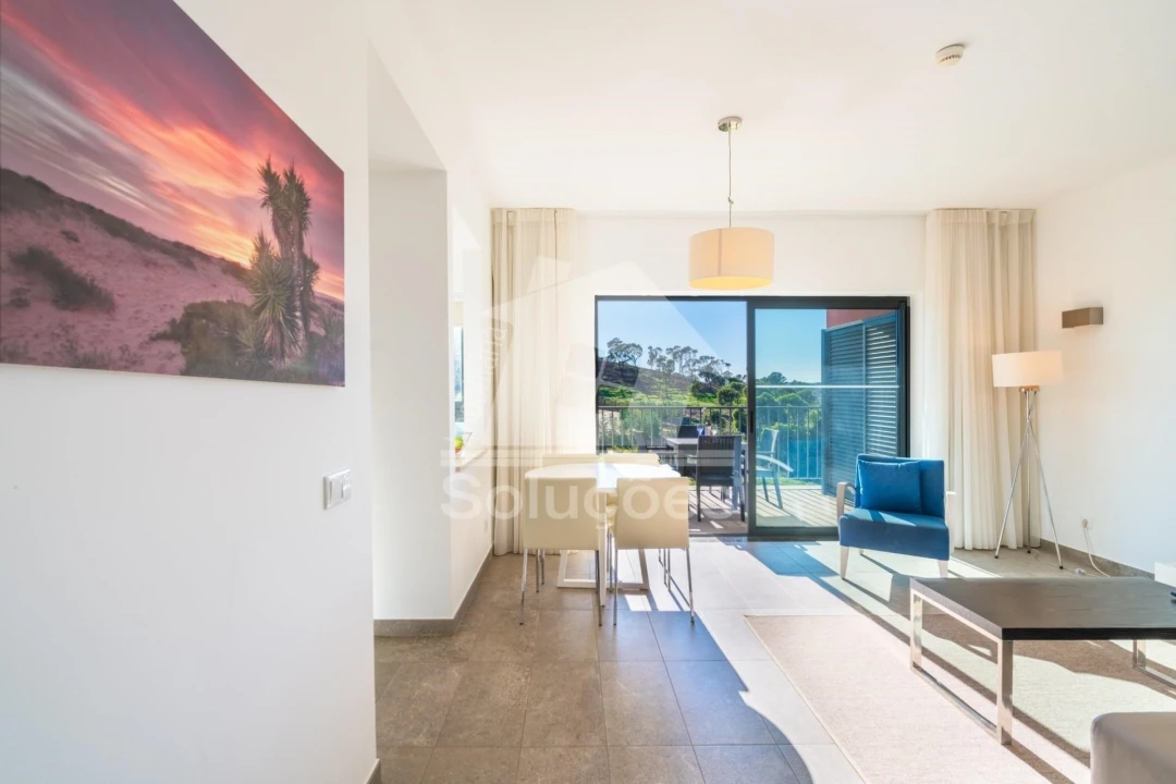 Apartamento T1 para Venda em Mexilhoeira Grande Foto 1