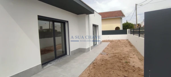 Moradia T4 para Venda em Azeitão (São Lourenço e São Simão)