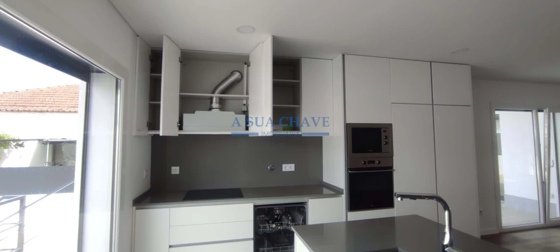 Moradia T4 para Venda em Azeitão (São Lourenço e São Simão) Foto 11