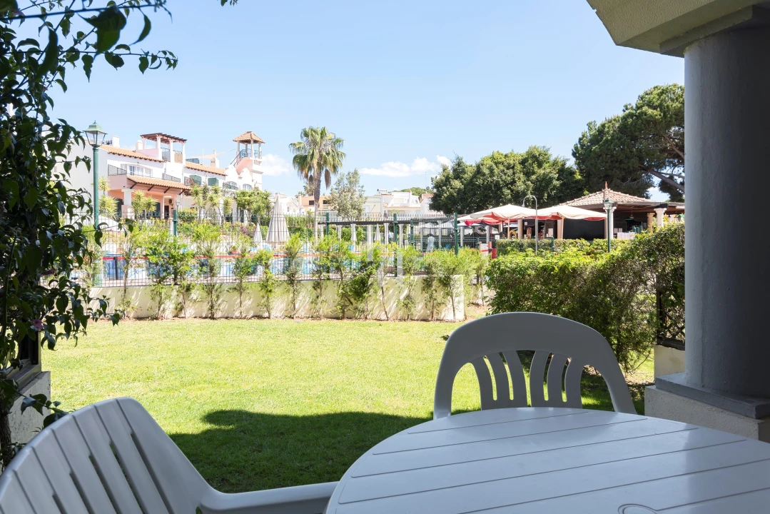 Apartamento para Arrendamento férias em Quarteira Foto 16