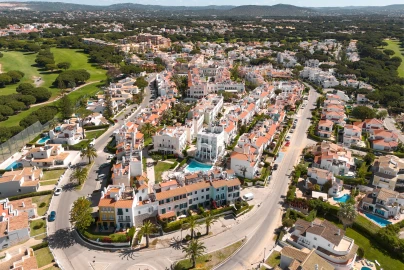 Apartamento para Arrendamento férias em Quarteira