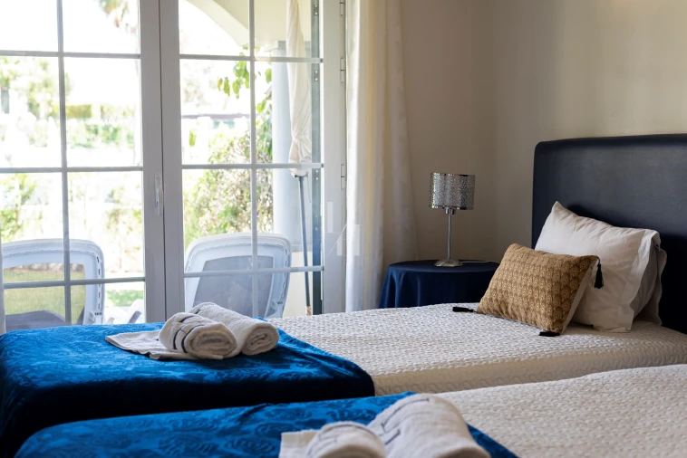 Apartamento para Arrendamento férias em Quarteira Foto 6