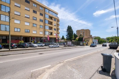 Apartamento T2 para Venda em Castêlo da Maia