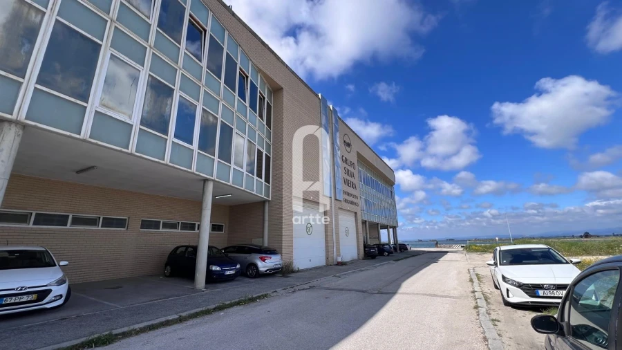 Armazém para Venda em Gafanha da Nazaré Foto 4