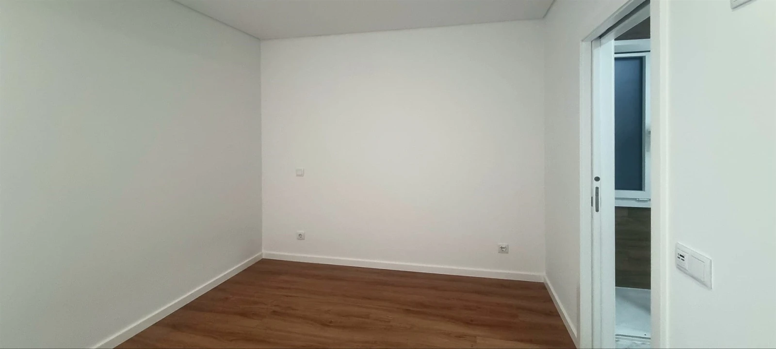 Apartamento T2 para Venda em Santo Antonio dos Olivais Foto 31