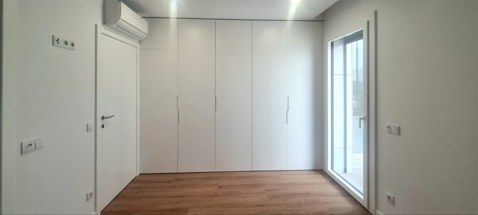 Apartamento T2 para Venda em Santo Antonio dos Olivais Foto 36