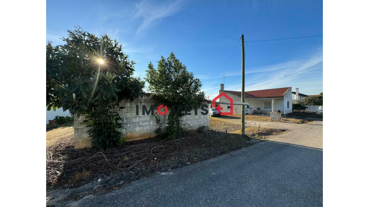 Quinta T2 para Venda em Fazendas de Almeirim Foto 1