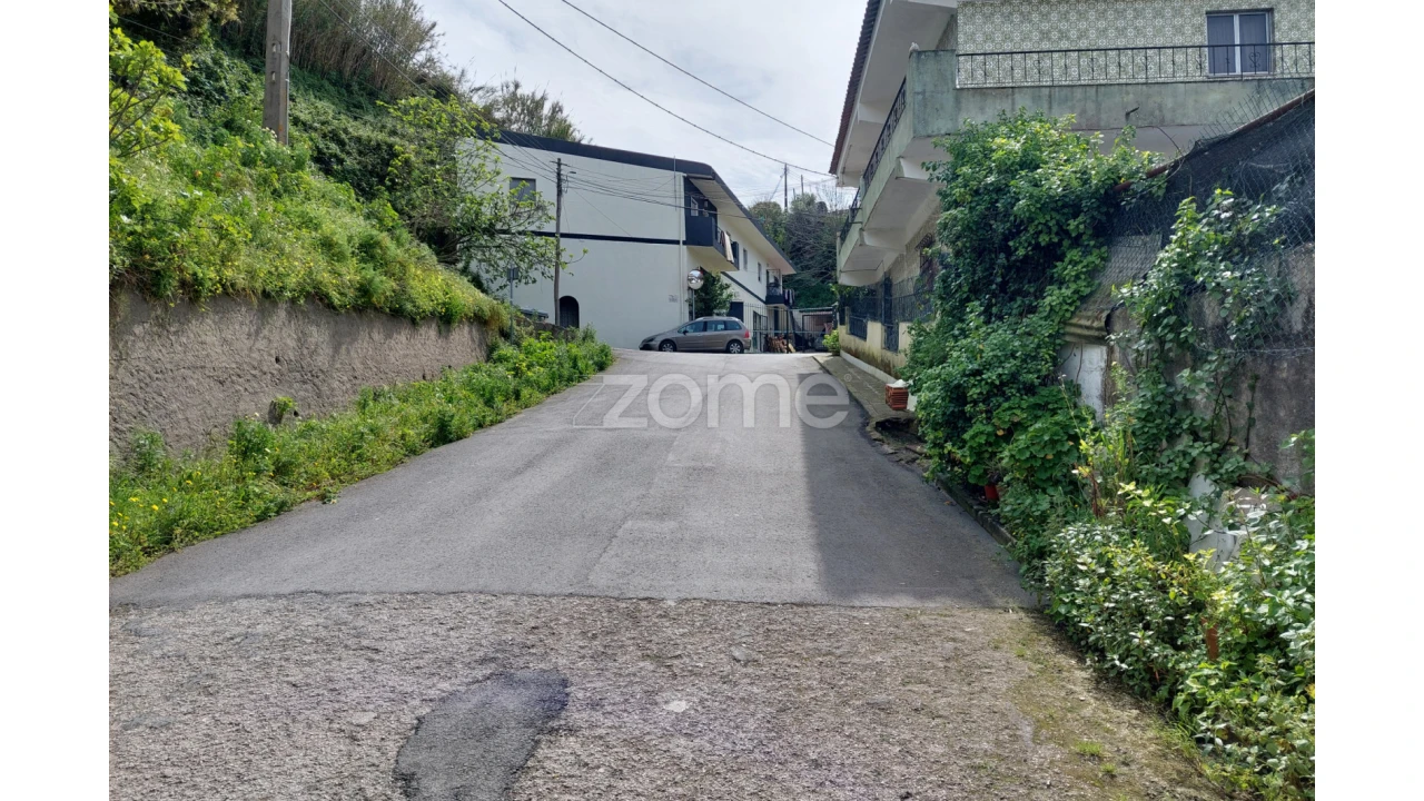 Terreno para Venda em Póvoa de Santo Adrião e Olival Basto Foto 5