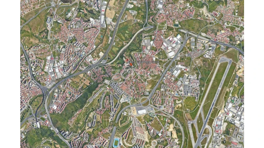 Terreno para Venda em Póvoa de Santo Adrião e Olival Basto Foto 17