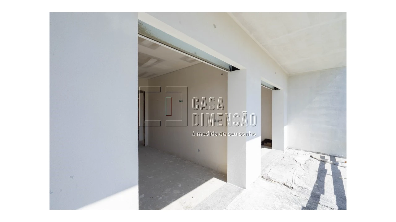Moradia T4 para Venda em Corroios Foto 18