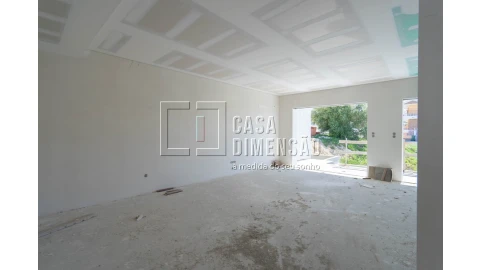 Moradia T4 para Venda em Corroios