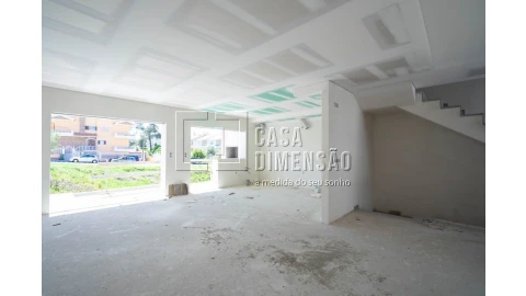 Moradia T4 para Venda em Corroios