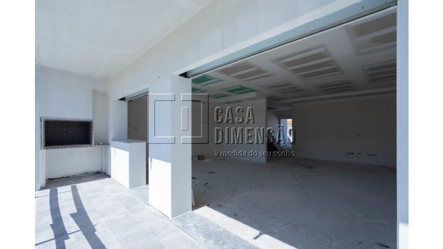Moradia T4 para Venda em Corroios Foto 10