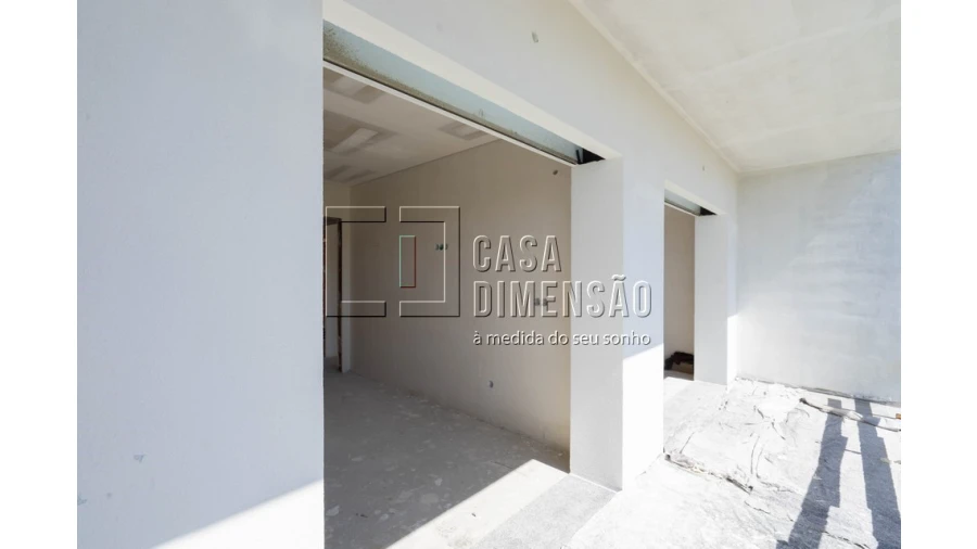 Moradia T4 para Venda em Corroios Foto 18