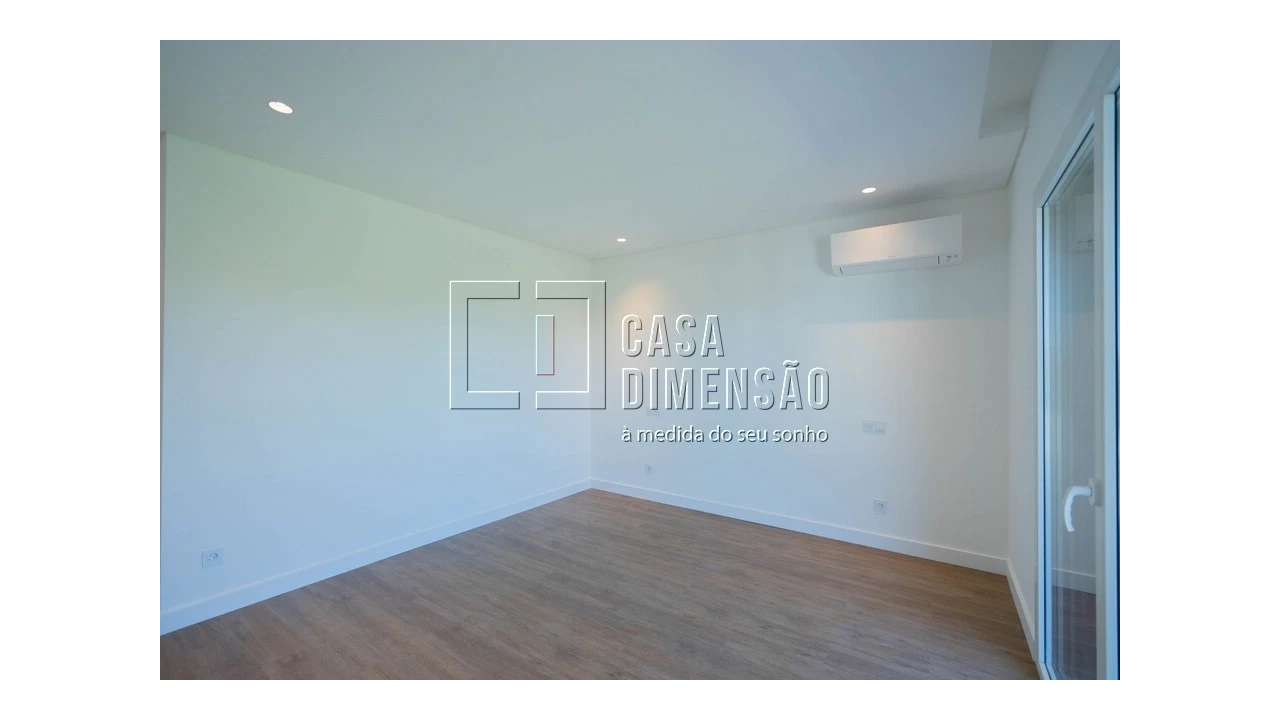 Moradia T3 para Venda em Caparica e Trafaria Foto 38