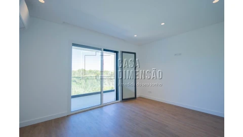 Moradia T3 para Venda em Caparica e Trafaria